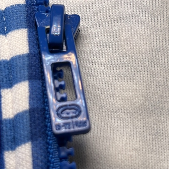 Registered Ecko Unlimited Vintage checkered jacket.  Size Medium. - Picture 14 of 14